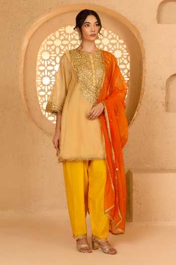 Buy saina kapoor Beige Cotton, Organza, Chanderi, Viscose Round Neck, Embroidered Short Kurta Set Online at Aza Fashions Buy_saina kapoor_Beige Cotton, Organza, Chanderi, Viscose Round Neck, Embroidered Short Kurta Set _Online_at_Aza_Fashions