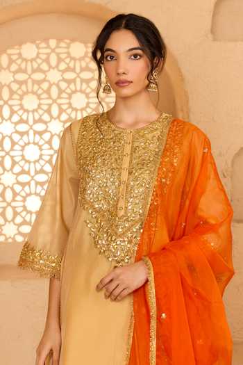 Shop saina kapoor Beige Cotton, Organza, Chanderi, Viscose Round Neck, Embroidered Short Kurta Set Online at Aza Fashions Shop_saina kapoor_Beige Cotton, Organza, Chanderi, Viscose Round Neck, Embroidered Short Kurta Set _Online_at_Aza_Fashions