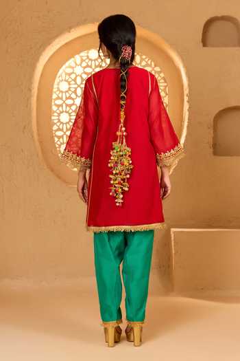 saina kapoor Embroidered Short Kurta Salwar Set 