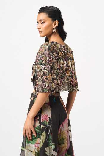 Issa Studio By Chetana & Swathi Black Organza, Satin Square Neck Anul Printed Lehenga Set With Jacket at Aza Fashions Issa Studio By Chetana & Swathi_Black Organza, Satin Square Neck Anul Printed Lehenga Set With Jacket _at_Aza_Fashions
