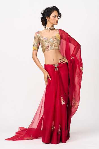 Shop Issa Studio By Chetana & Swathi Red Organza Sweetheart Neck Arika Printed Saree With Blouse Online at Aza Fashions Shop_Issa Studio By Chetana & Swathi_Red Organza Sweetheart Neck Arika Printed Saree With Blouse _Online_at_Aza_Fashions