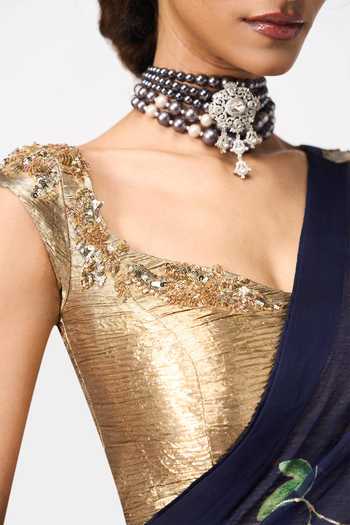 Issa Studio By Chetana & Swathi Blue Organza Sweetheart Neck Mahani Printed Saree With Blouse at Aza Fashions Issa Studio By Chetana & Swathi_Blue Organza Sweetheart Neck Mahani Printed Saree With Blouse _at_Aza_Fashions