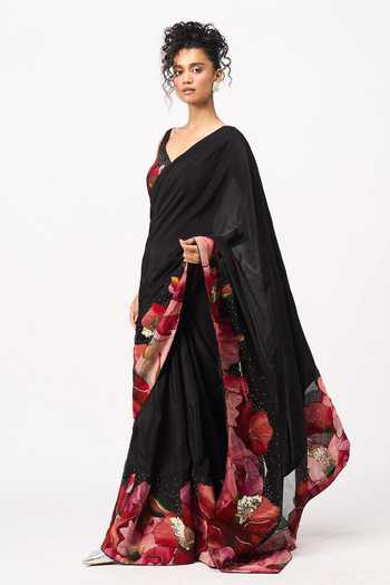 Issa Studio By Chetana & Swathi Black Organza V-neck Shia Printed Saree With Blouse Online at Aza Fashions Issa Studio By Chetana & Swathi_Black Organza V-neck Shia Printed Saree With Blouse _Online_at_Aza_Fashions