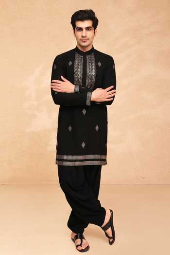 Buy Manish Nagdeo Black Viscose Printed Kurta And Salwar Set Buy_Manish Nagdeo_Black Viscose Printed Kurta And Salwar Set
