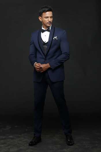 Sven Suits Embroidered Lapel Tuxedo Suit 