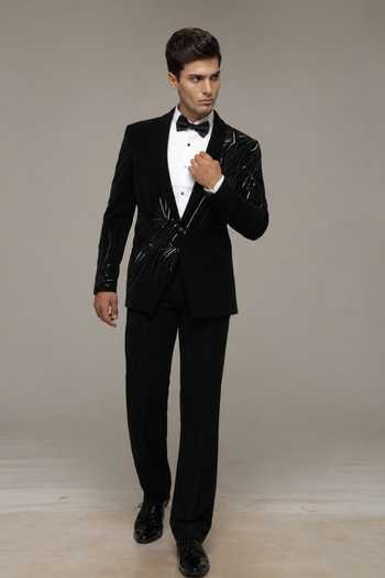 Sven Suits Black Linear Embroidered Tuxedo Suit Set 