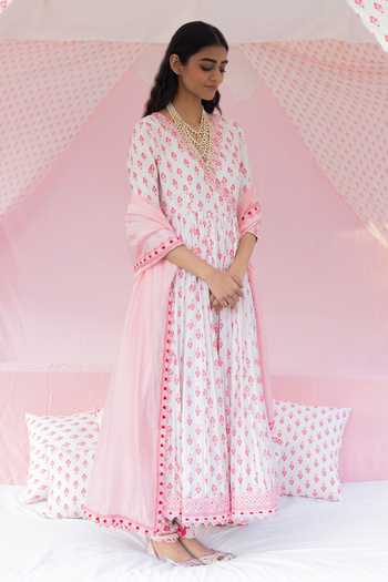 Punit Balana The Pakeezah Floral Prinr Angarkha Set 