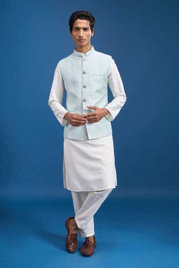 Arihant Rai Sinha Woven Bundi 