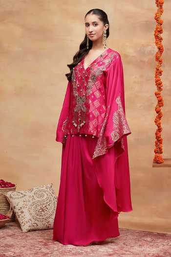 Buy Dareiss Pink Silk V-neck, Yes Kashi Dabka Embroidered Kurta And Skirt Set Online at Aza Fashions Buy_Dareiss_Pink Silk V-neck, Yes Kashi Dabka Embroidered Kurta And Skirt Set _Online_at_Aza_Fashions