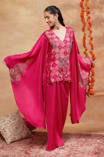 Dareiss Pink Silk V-neck, Yes Kashi Dabka Embroidered Kurta And Skirt Set at Aza Fashions Dareiss_Pink Silk V-neck, Yes Kashi Dabka Embroidered Kurta And Skirt Set _at_Aza_Fashions