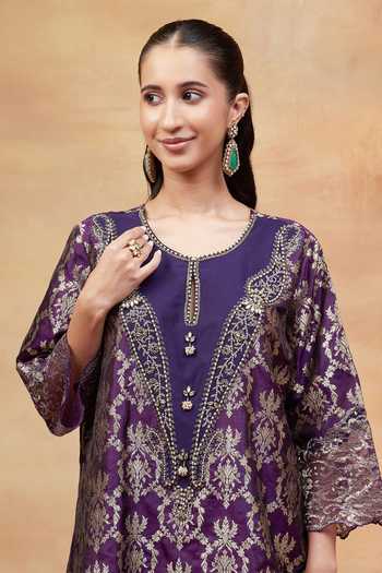 Shop_DAREISS_Purple Silk Split V-neck, Yes Janaki Paisley Pattern Kurta And Sharara Set _Online_at_Aza_Fashions
