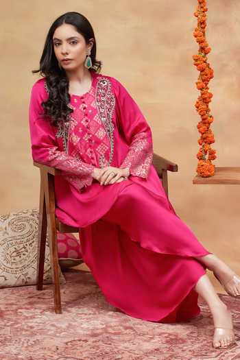 Dareiss Fuchsia Silk Round Neck Rewa Neckline Embroidered Kurta And Dhoti Pant Set at Aza Fashions Dareiss_Fuchsia Silk Round Neck Rewa Neckline Embroidered Kurta And Dhoti Pant Set _at_Aza_Fashions