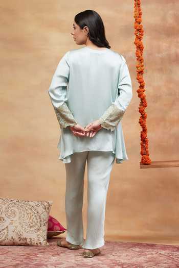 DAREISS Rewa Embroidered Kurta & Dhoti Pant Set
