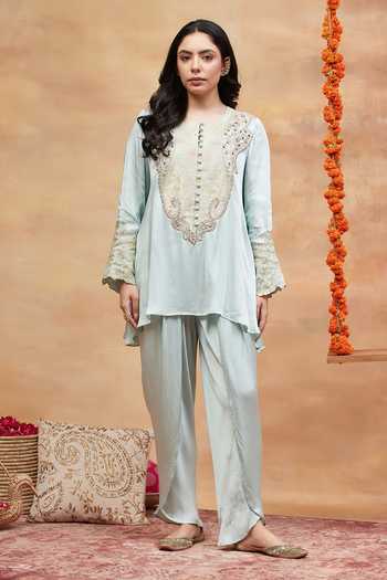 DAREISS Green Silk, Satin Round Neck, Yes Rewa Embroidered Kurta And Dhoti Pant Set at Aza Fashions DAREISS_Green Silk, Satin Round Neck, Yes Rewa Embroidered Kurta And Dhoti Pant Set _at_Aza_Fashions