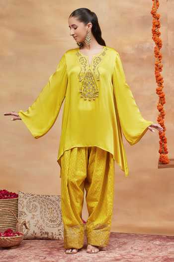 Dareiss Kedar Embroidered Kurta & Salwar Set 