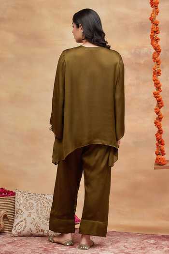 Dareiss Meer Harit Yoke Embroidered Kurta & Salwar Set 
