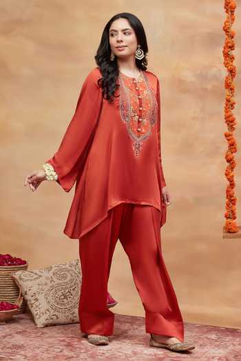 DAREISS Orange Silk, Satin Round Neck, Yes Meer Embroidered Kurta And Salwar Set Online at Aza Fashions DAREISS_Orange Silk, Satin Round Neck, Yes Meer Embroidered Kurta And Salwar Set _Online_at_Aza_Fashions