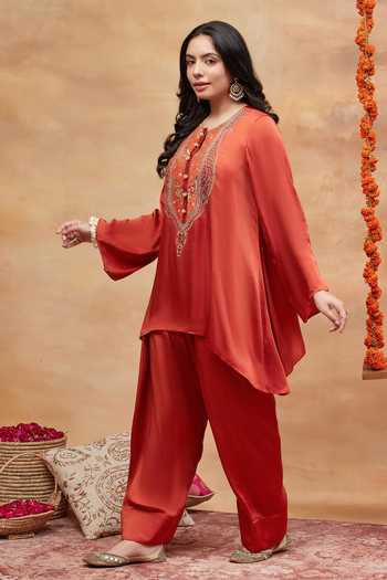 Shop DAREISS Orange Silk, Satin Round Neck, Yes Meer Embroidered Kurta And Salwar Set Online at Aza Fashions Shop_DAREISS_Orange Silk, Satin Round Neck, Yes Meer Embroidered Kurta And Salwar Set _Online_at_Aza_Fashions