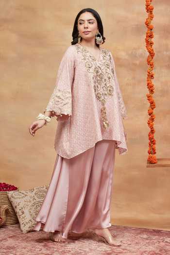 Shop_DAREISS_Pink Silk, Satin V-neck, Yes Mansarovar Kusum Woven Kurta And Pant Set _Online_at_Aza_Fashions
