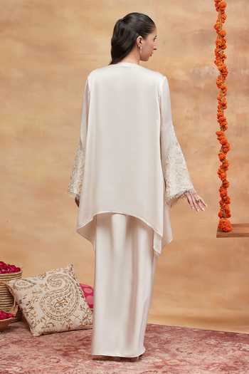 DAREISS Panchganga Yoke Embroidered Kurta & Skirt Set 