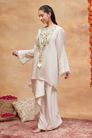 Shop DAREISS Ivory Silk, Satin Round Neck Panchganga Yoke Embroidered Kurta And Skirt Set Online at Aza Fashions Shop_DAREISS_Ivory Silk, Satin Round Neck Panchganga Yoke Embroidered Kurta And Skirt Set _Online_at_Aza_Fashions
