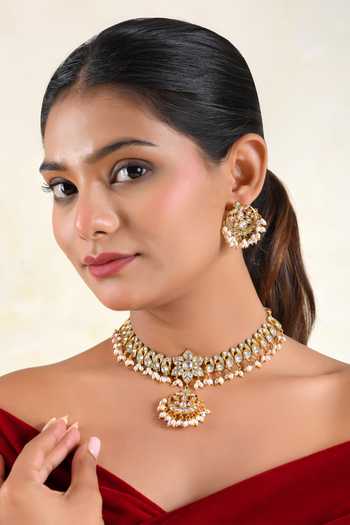 Prestones Pearl Embellished Pendant Necklace Set 