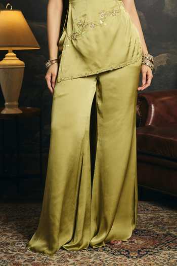 Shop Saanjh By Lea Green Silk Square Neck Henna Embroidered Y2k Kurta Set Online at Aza Fashions Shop_Saanjh By Lea_Green Silk Square Neck Henna Embroidered Y2k Kurta Set _Online_at_Aza_Fashions