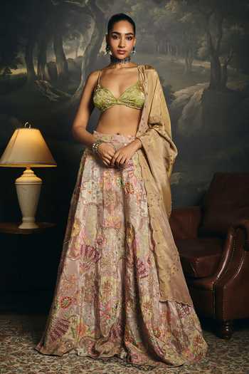 Buy_SAANJH BY LEA_Peach Crepe, Satin Sweetheart Neck Vasantika Embroidered Lehenga Set _Online_at_Aza_Fashions