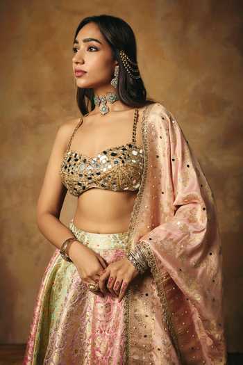 SAANJH BY LEA Gold Silk Sweetheart Neck Ushasi Embroidered Blouse at Aza Fashions SAANJH BY LEA_Gold Silk Sweetheart Neck Ushasi Embroidered Blouse _at_Aza_Fashions