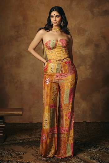 SAANJH BY LEA_Multi Color Embroidery Sweetheart Neck Hand Patchwork Corset _Online_at_Aza_Fashions