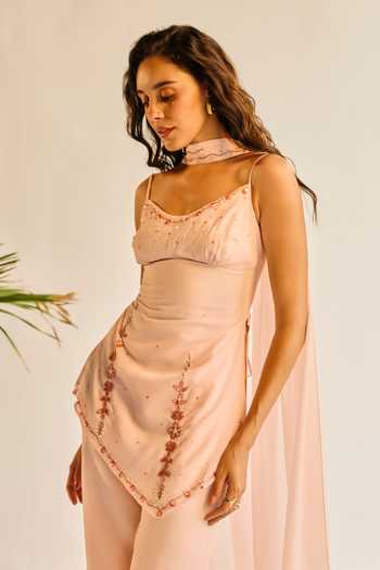 Buy_SAANJH BY LEA_Pink Georgette Sweetheart Neck, Yes Geet Embroidered Y2k Kurta Set 