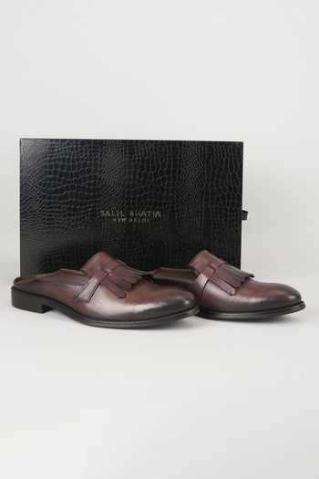 Buy_Salil Bhatia_Brown Espresso Leather Kiltie Mules _Online_at_Aza_Fashions