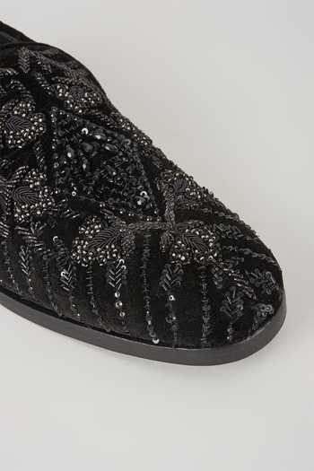 Shop Salil Bhatia Black Hand Embroidered Loafers Online at Aza Fashions Shop_Salil Bhatia_Black Hand Embroidered Loafers _Online_at_Aza_Fashions