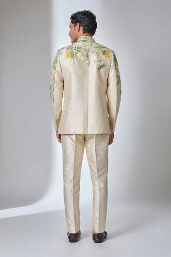 Salil Bhatia Embroidered Bandhgala Set 