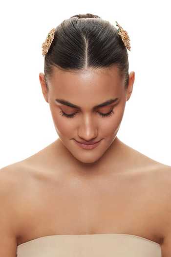 Raabta By Rahul Gold Vatika Suraj Chand Hairpins - Set Of 2 Online at Aza Fashions Raabta By Rahul_Gold Vatika Suraj Chand Hairpins - Set Of 2 _Online_at_Aza_Fashions