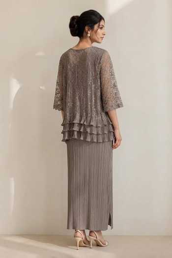 Crimp Pleated Lace Poncho Top & Skirt Set 