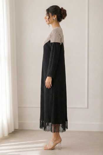 Crimp Black Polyester Round Neck Fringe Hem Dress Online at Aza Fashions Crimp_Black Polyester Round Neck Fringe Hem Dress _Online_at_Aza_Fashions