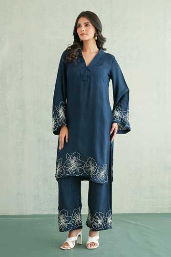 Masoomm Navy Shantoon V-neck, Yes Floral Embroidered Kurta And Pant Set Online at Aza Fashions Masoomm_Navy Shantoon V-neck, Yes Floral Embroidered Kurta And Pant Set _Online_at_Aza_Fashions