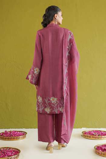 Masoomm Embroidered Straight Kurta Set 