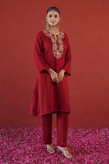 Shop_Masoomm_Red Shantoon Round Neck Embroidered Straight Kurta And Pant Set _Online_at_Aza_Fashions