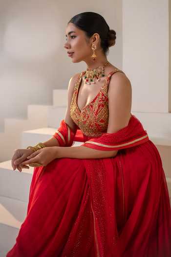 Buy Rasasvada Red Silk, Georgette, Dupion V-neck Zari Work Anarkali Online at Aza Fashions Buy_Rasasvada_Red Silk, Georgette, Dupion V-neck Zari Work Anarkali _Online_at_Aza_Fashions