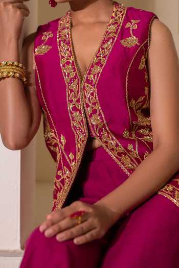 Buy_Rasasvada_Magenta Chanderi V-neck Embellished Jacket Sharara Set 