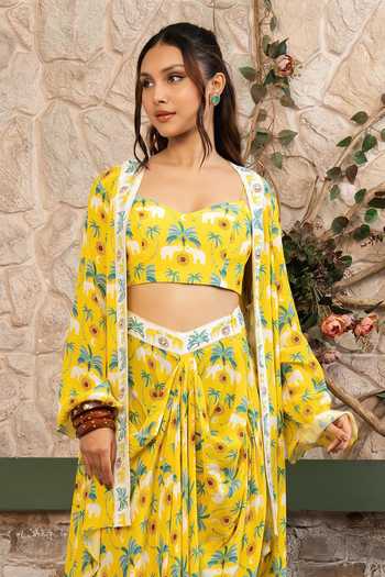 Buy Senren By Eshana Raut Yellow Crepe Sweetheart Neck Bohemian Print Cape Skirt Set Online at Aza Fashions Buy_Senren By Eshana Raut_Yellow Crepe Sweetheart Neck Bohemian Print Cape Skirt Set _Online_at_Aza_Fashions
