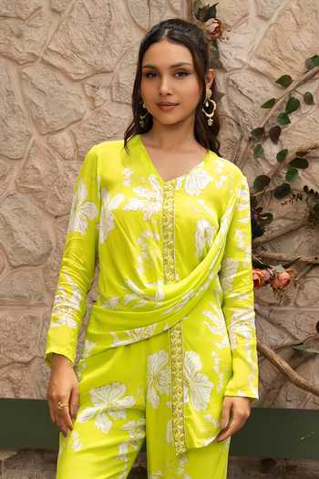 Buy Senren By Eshana Raut Green Crepe Cowl Neck Floral Print Draped Top And Pant Set Online at Aza Fashions Buy_Senren By Eshana Raut_Green Crepe Cowl Neck Floral Print Draped Top And Pant Set _Online_at_Aza_Fashions