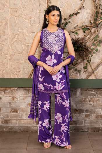 Shop Senren By Eshana Raut Purple Silk, Crepe Round Neck Floral Print Kurta Set Online at Aza Fashions Shop_Senren By Eshana Raut_Purple Silk, Crepe Round Neck Floral Print Kurta Set _Online_at_Aza_Fashions