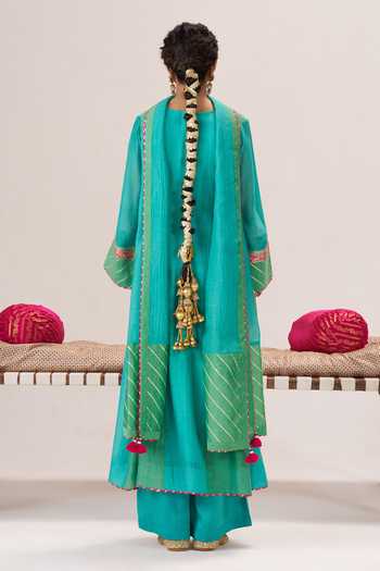 Almaari By Pooja Patel Ruhani V Neck Kurta Palazzo Set 