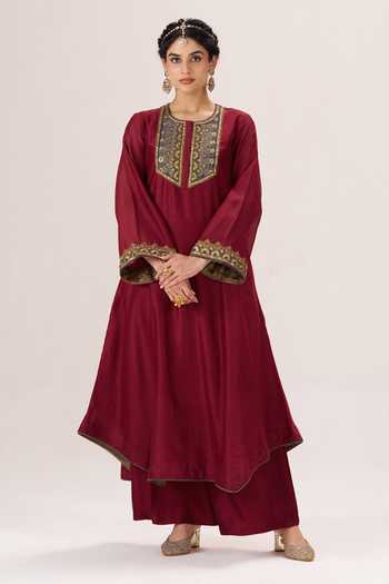 Almaari By Pooja Patel Red Silk, Chanderi, Tissue Round Neck, Yes Zeenat Embroidered Kurta Set Online at Aza Fashions Almaari By Pooja Patel_Red Silk, Chanderi, Tissue Round Neck, Yes Zeenat Embroidered Kurta Set _Online_at_Aza_Fashions