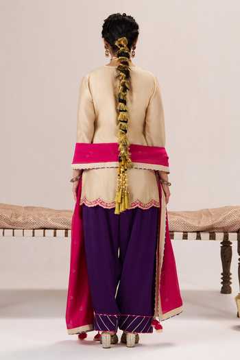 Almaari By Pooja Patel Jugni Short Kurta Set 