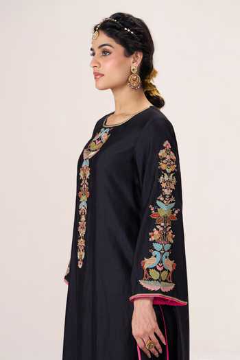 Buy Almaari By Pooja Patel Black Silk, Chanderi Silk, Organza Round Neck Leher Embroidered Kurta Set Online at Aza Fashions Buy_Almaari By Pooja Patel_Black Silk, Chanderi Silk, Organza Round Neck Leher Embroidered Kurta Set _Online_at_Aza_Fashions