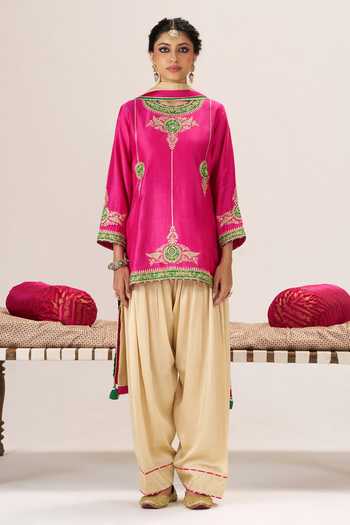 Almaari By Pooja Patel Gulabo Short Kurta Salwar Set 